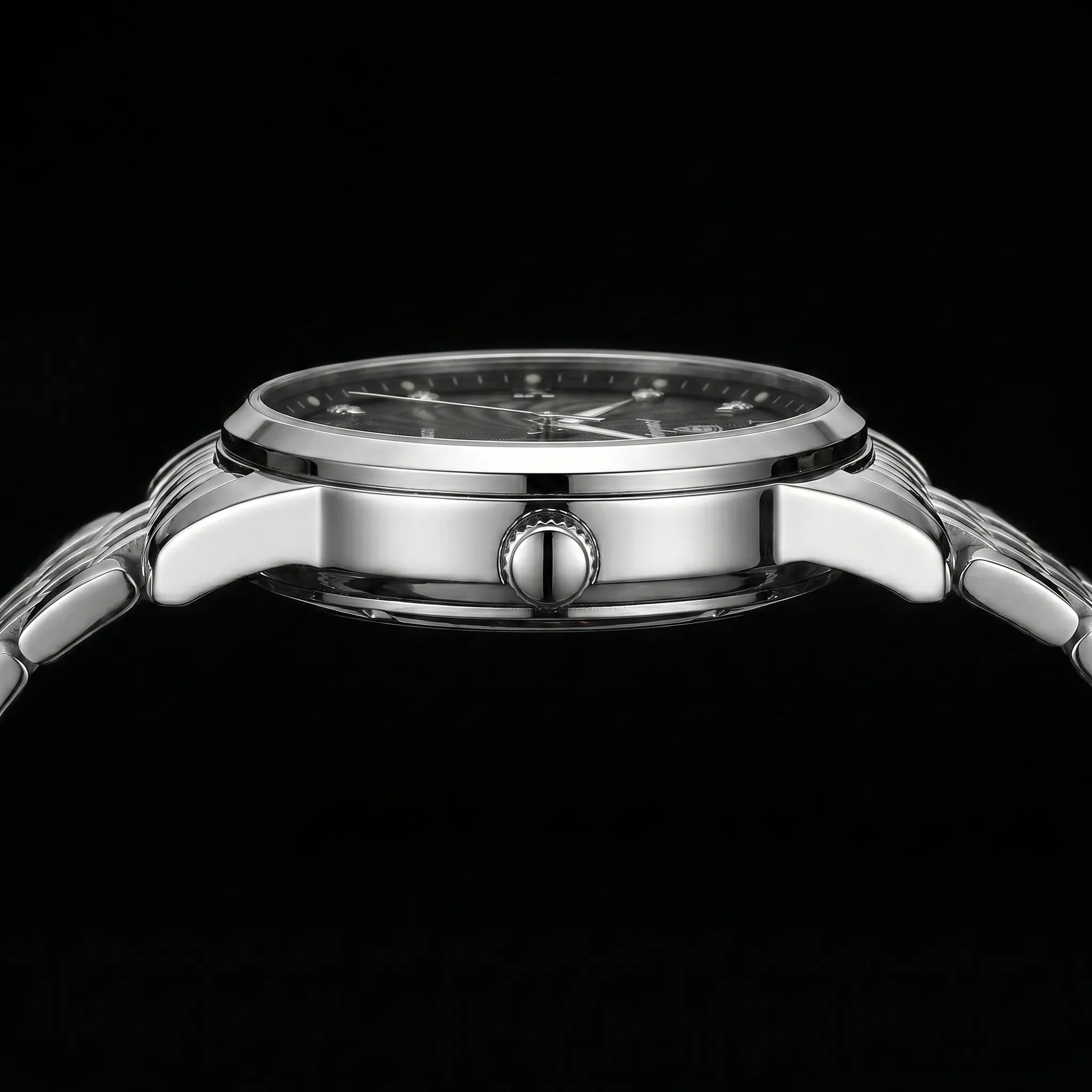 Poedagar Design® Distinction