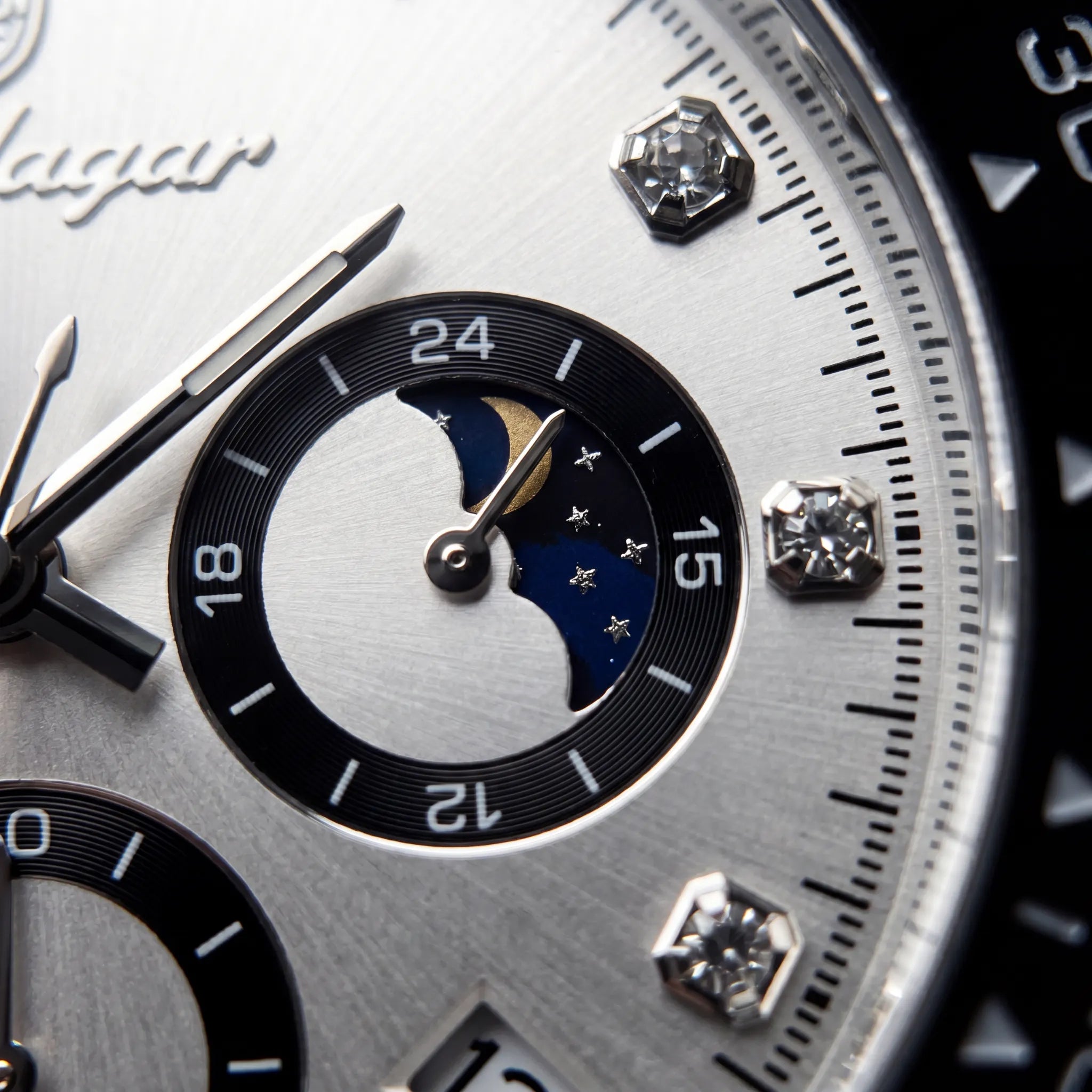 Poedagar Design® Lunaire